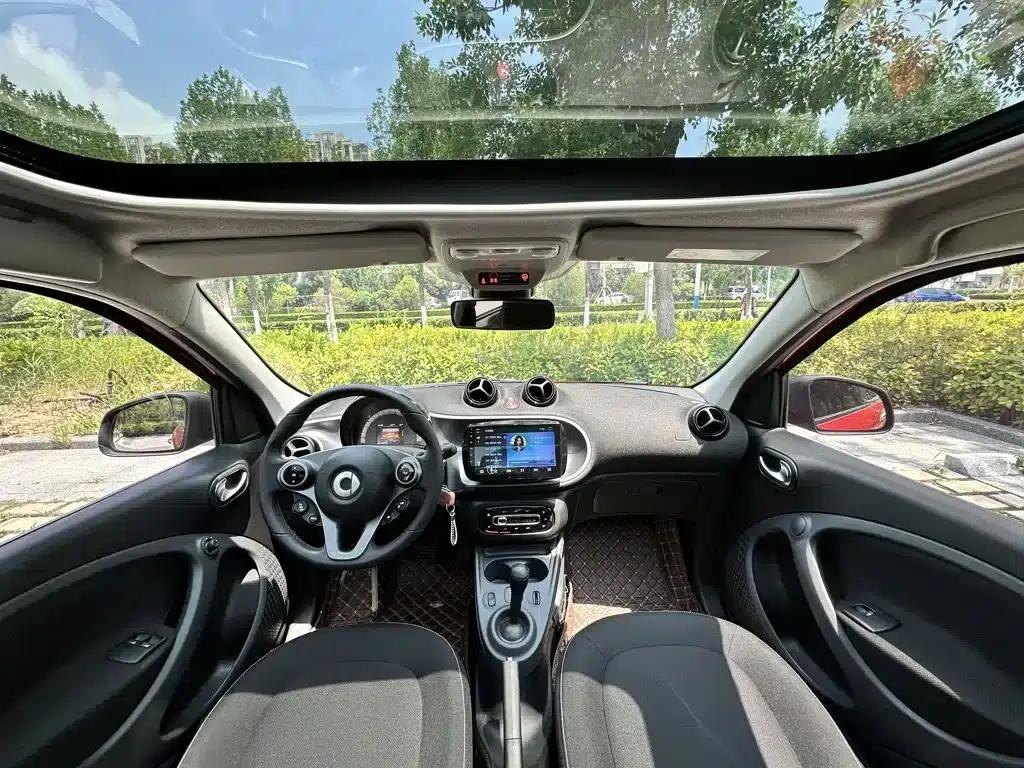 2018 Smart Forfour 1.0L 52kW Passion Edition — миниатюра 13