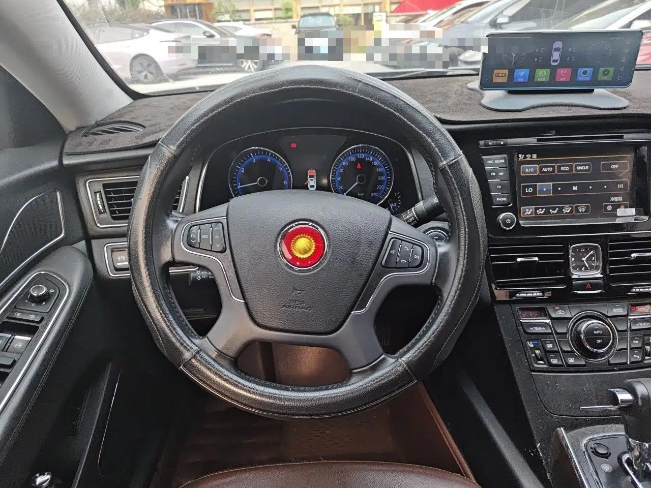 Hongqi H7 2015 2.0T Luxury Model — миниатюра 10