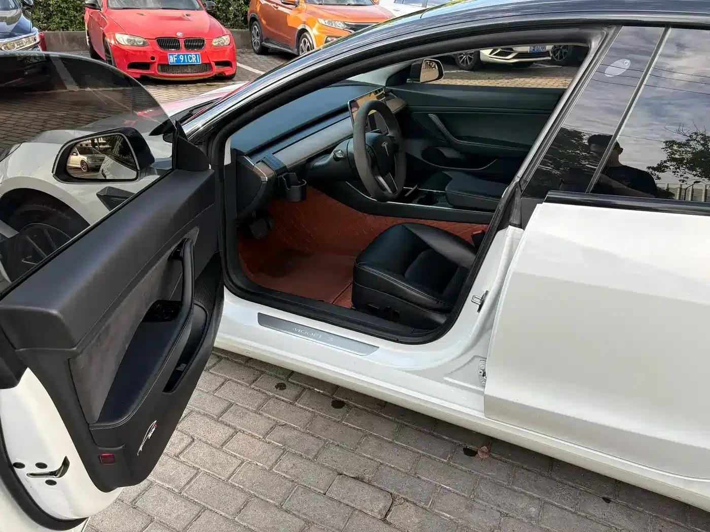 Model 3 2020 Standard Range Rear-Wheel Drive Upgrade — миниатюра 5