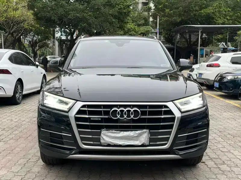Audi Q5L 2020 45 TFSI Premium Elegance Edition — миниатюра 2