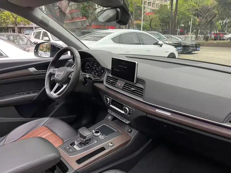 Audi Q5L 2020 45 TFSI Premium Elegance Edition — миниатюра 7