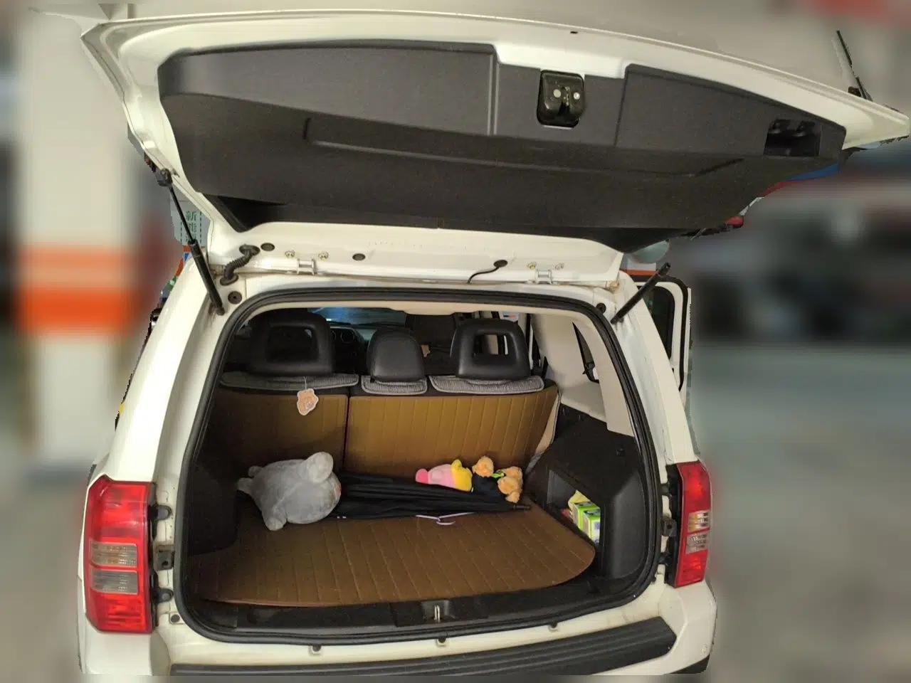 Jeep Patriot 2014 2.4L Sport Edition — миниатюра 19