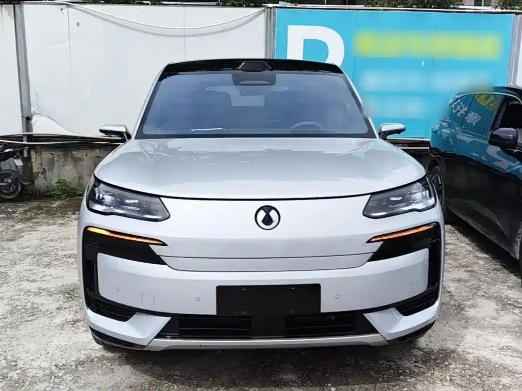 Denza N9 2025 Flagship Edition — миниатюра 3