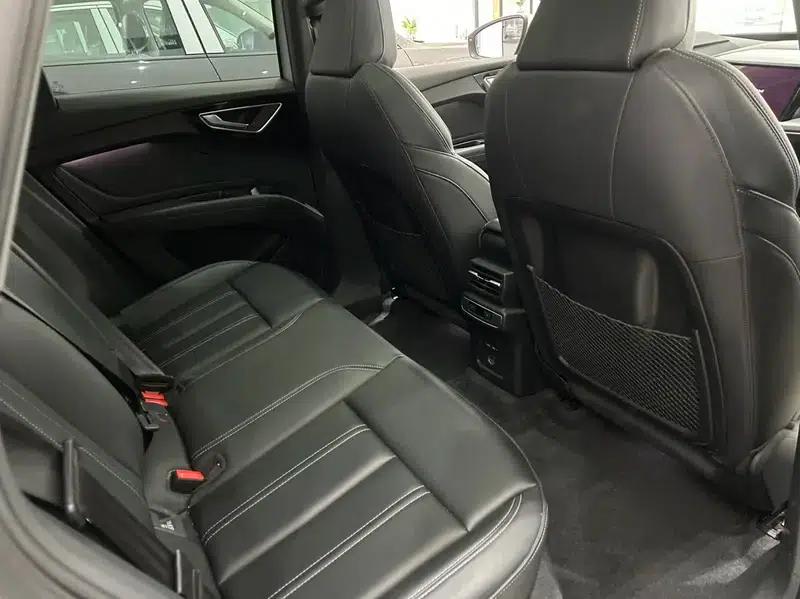 Audi Q4 e-tron 2024 Model 40 e-tron Adventure Edition — миниатюра 14