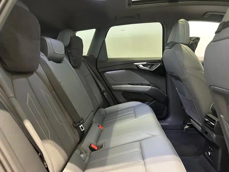 Audi Q4 e-tron 2024 Model 40 e-tron Trailblazer — миниатюра 19