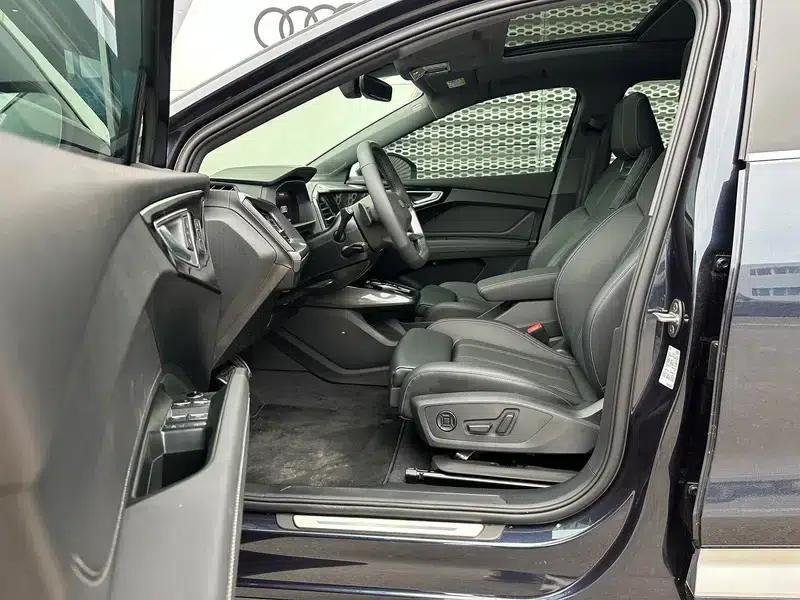 Audi Q4 e-tron 2024 Model 40 e-tron Trailblazer — миниатюра 8