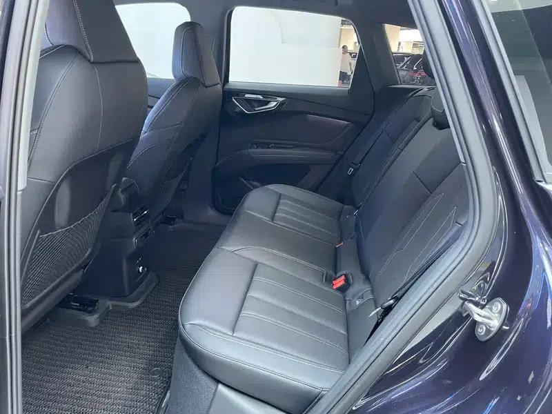 Audi Q4 e-tron 2024 Model 40 e-tron Trailblazer — миниатюра 10