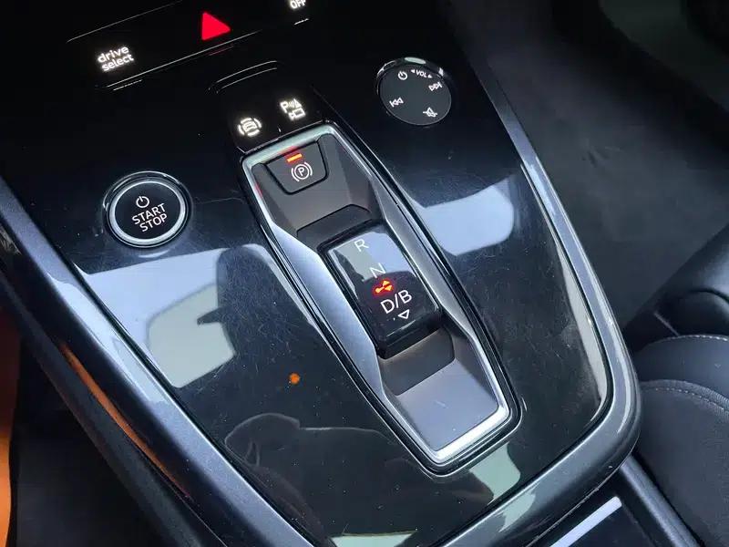 2024 Audi Q4 e-tron 50 e-tron quattro Trailblazer Night Edition — миниатюра 10