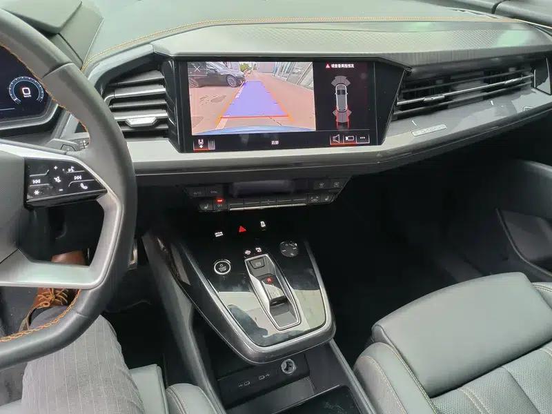 Audi Q4 e-tron 2024 Model 40 e-tron Trailblazer — миниатюра 8