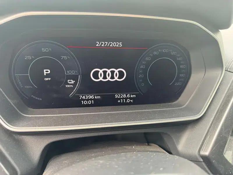 Audi Q4 e-tron 2022 Model 40 e-tron Trailblazer — миниатюра 13