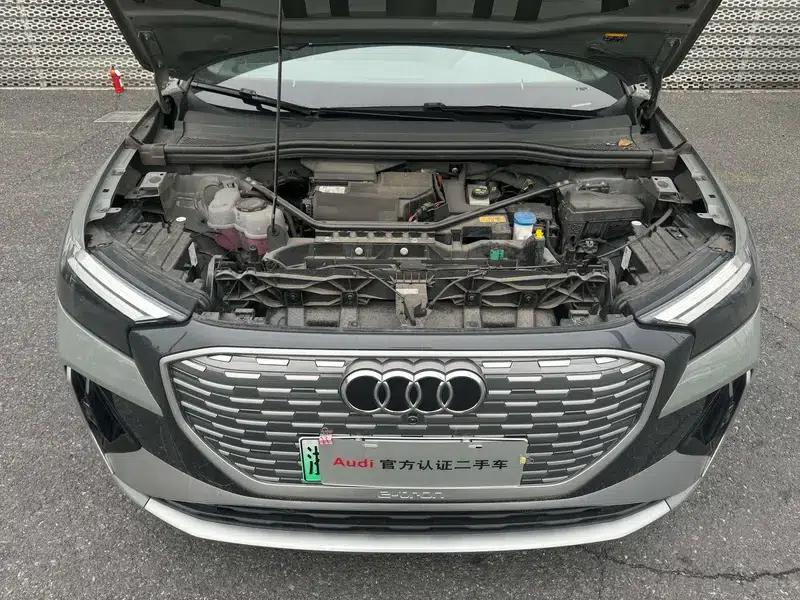 Audi Q4 e-tron 2022 Model 40 e-tron Trailblazer — миниатюра 7