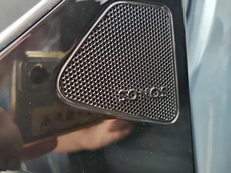 Audi Q4 e-tron 2023 50 e-tron quattro Premium Edition — миниатюра 19