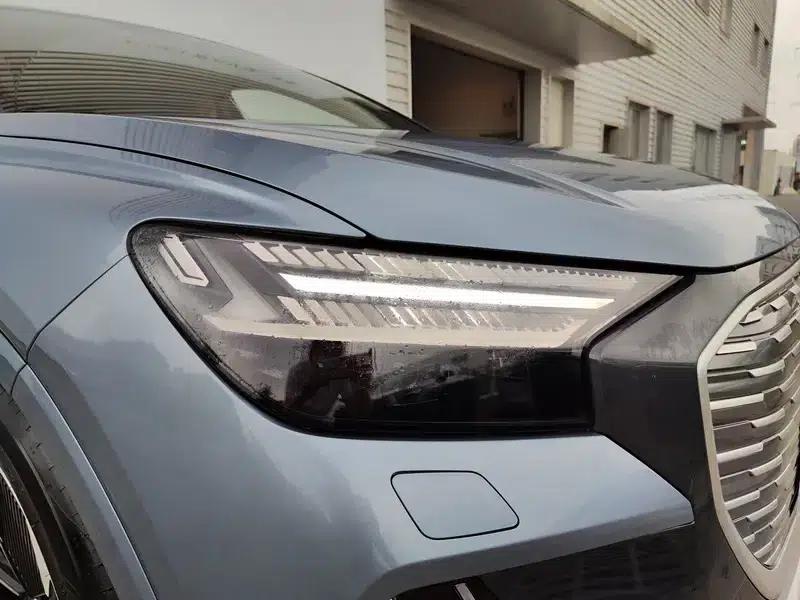 Audi Q4 e-tron 2023 50 e-tron quattro Premium Edition — миниатюра 21