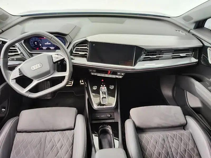 Audi Q4 e-tron 2023 50 e-tron quattro Premium Edition — миниатюра 22