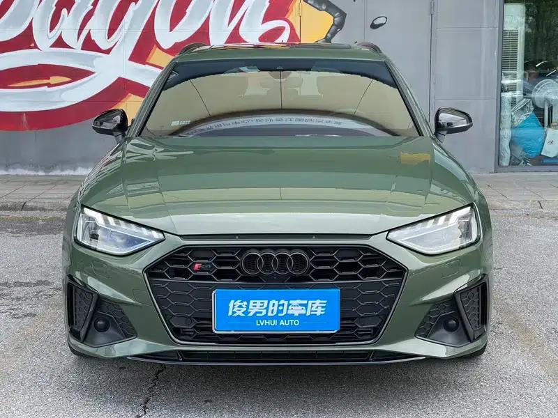 2023 Audi S4 Avant 3.0TFSI — миниатюра 2