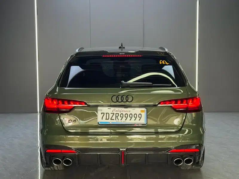 2023 Audi S4 Avant 3.0TFSI — миниатюра 5