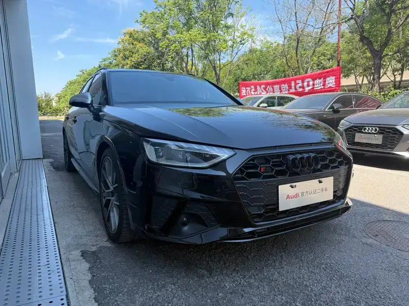 2024 Audi S4 Avant 3.0TFSI — миниатюра 3