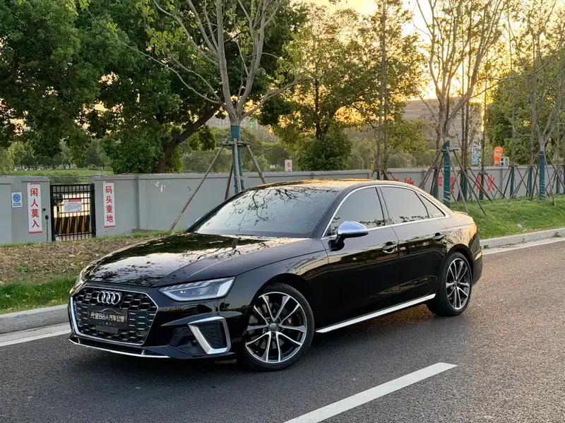 Audi S4 2021 3.0TFSI — миниатюра 1