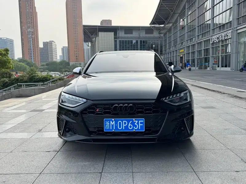 2024 Audi S4 Avant 3.0TFSI — миниатюра 2