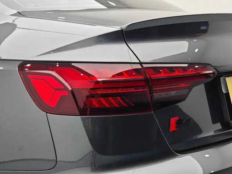 Audi S4 2024 Limousine 3.0TFSI — миниатюра 13