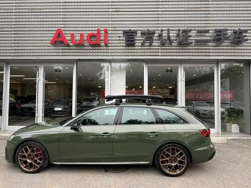 2023 Audi S4 Avant 3.0TFSI — миниатюра 4