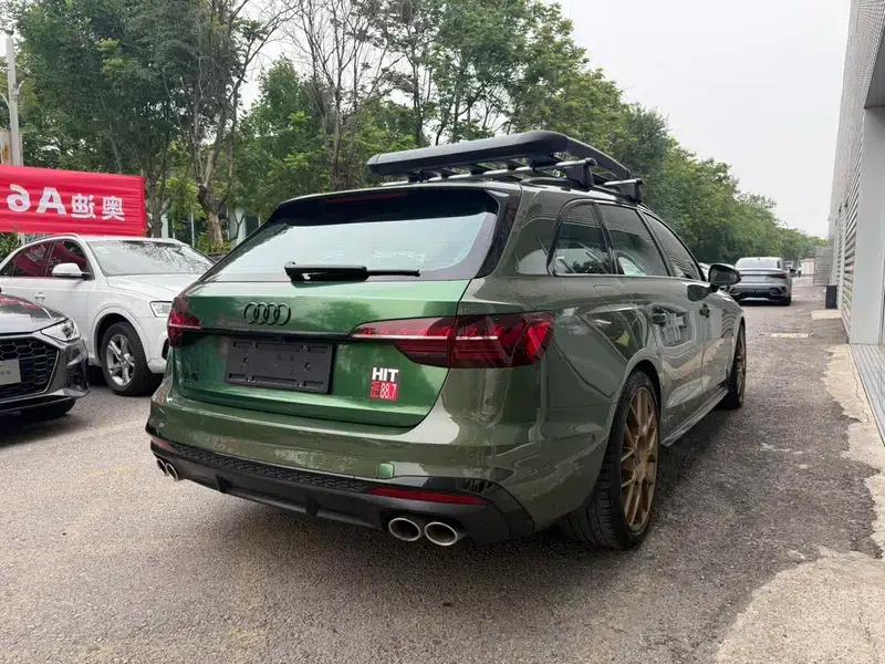 2023 Audi S4 Avant 3.0TFSI — миниатюра 7