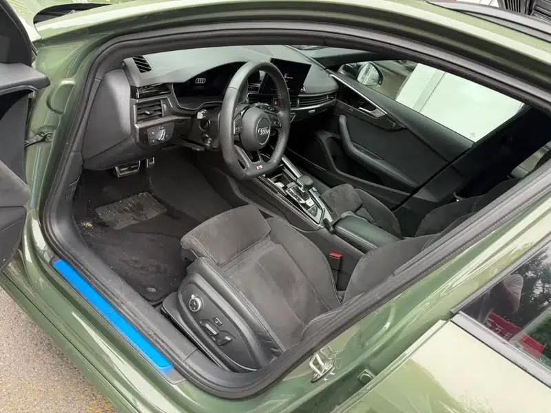 2023 Audi S4 Avant 3.0TFSI — миниатюра 8