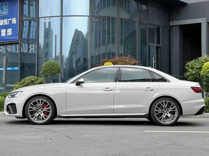 Audi S4 2024 Limousine 3.0TFSI — миниатюра 3