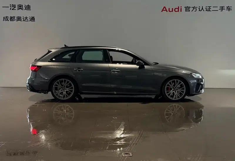 2023 Audi S4 Avant 3.0TFSI — миниатюра 5