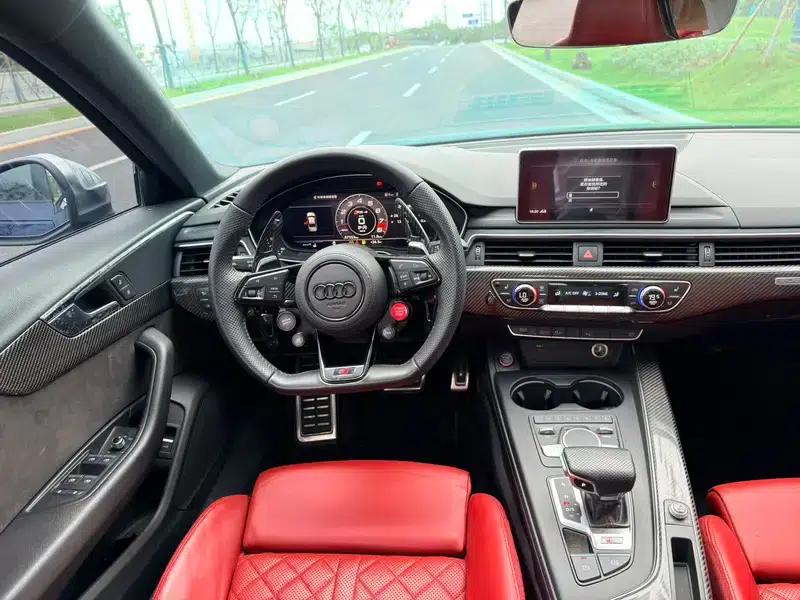 2019 Audi S4 3.0TFSI — миниатюра 15