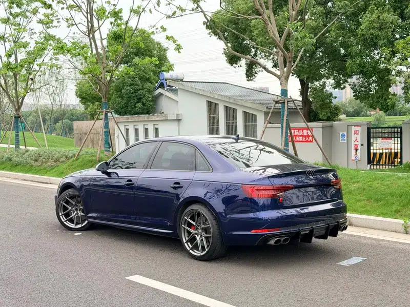 2019 Audi S4 3.0TFSI — миниатюра 5