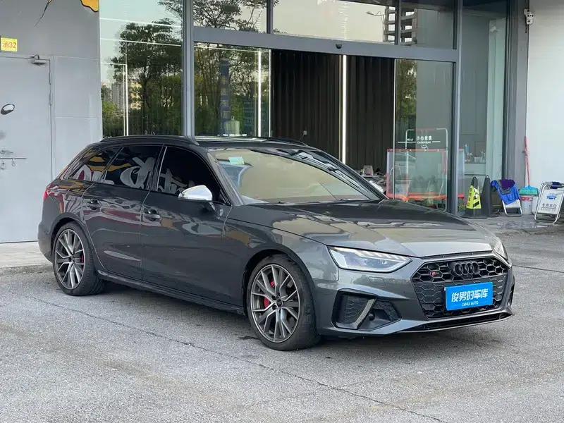 2024 Audi S4 Avant 3.0TFSI — миниатюра 3