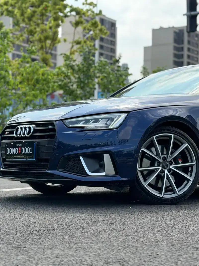 2019 Audi S4 3.0TFSI — миниатюра 8