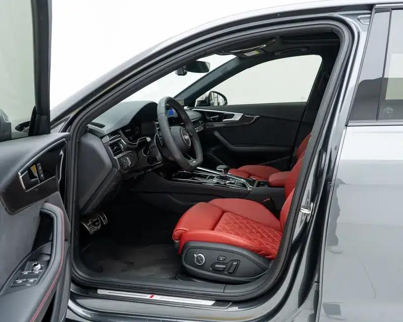 Audi S4 2024 Limousine 3.0TFSI — миниатюра 17