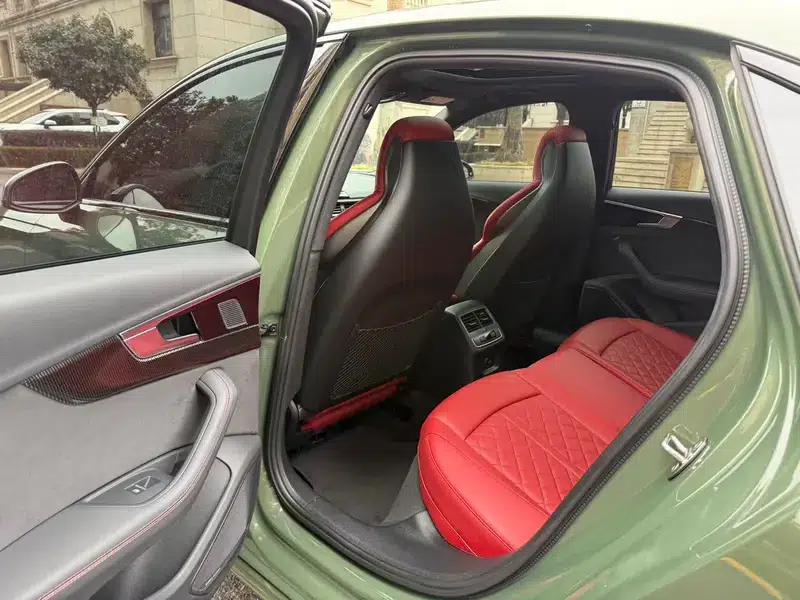 Audi S4 2024 Limousine 3.0TFSI — миниатюра 9