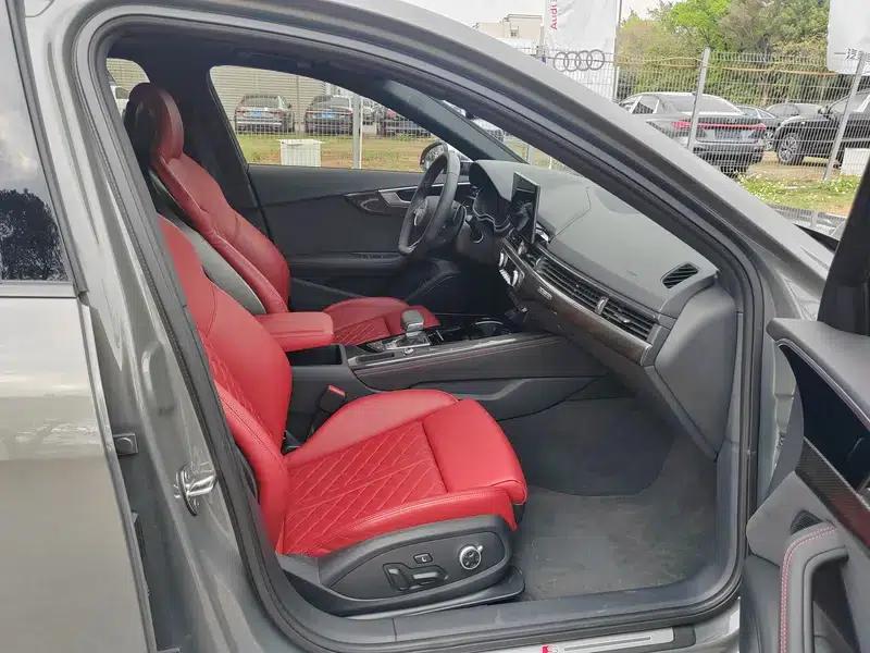 Audi S4 2024 Limousine 3.0TFSI — миниатюра 12