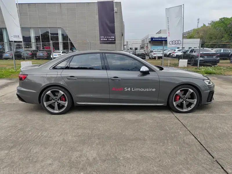 Audi S4 2024 Limousine 3.0TFSI — миниатюра 5