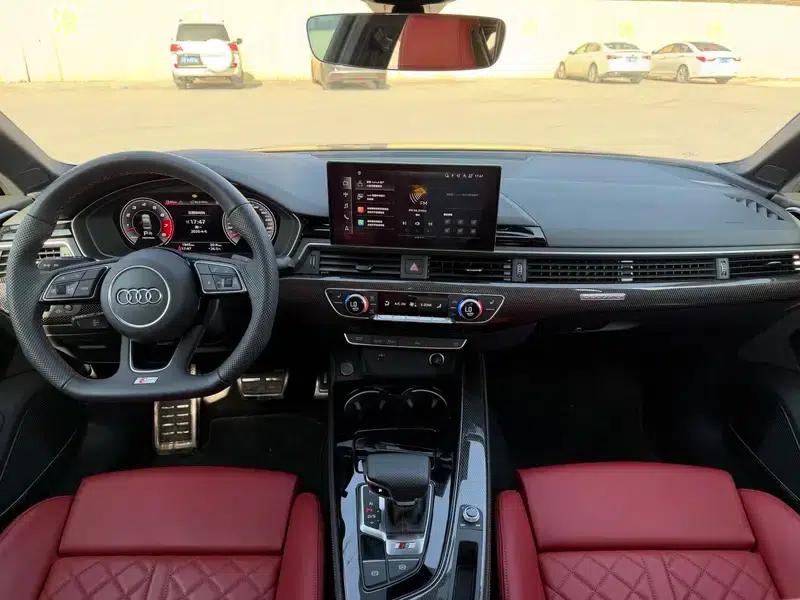 Audi S4 2024 Limousine 3.0TFSI — миниатюра 7