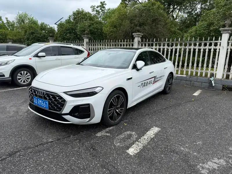 Audi A5L 2026 2.0T Qiankun Smart Driving Edition — миниатюра 1