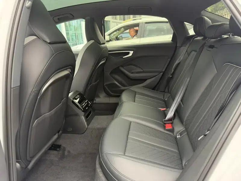 Audi A5L 2026 2.0T Qiankun Smart Driving Edition — миниатюра 9