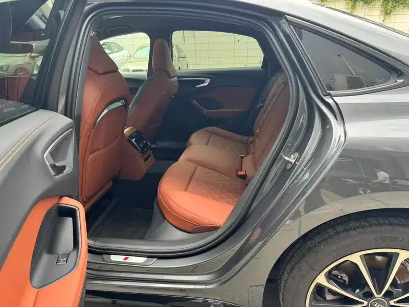 Audi A5L 2026 2.0T Sport Plus — миниатюра 10