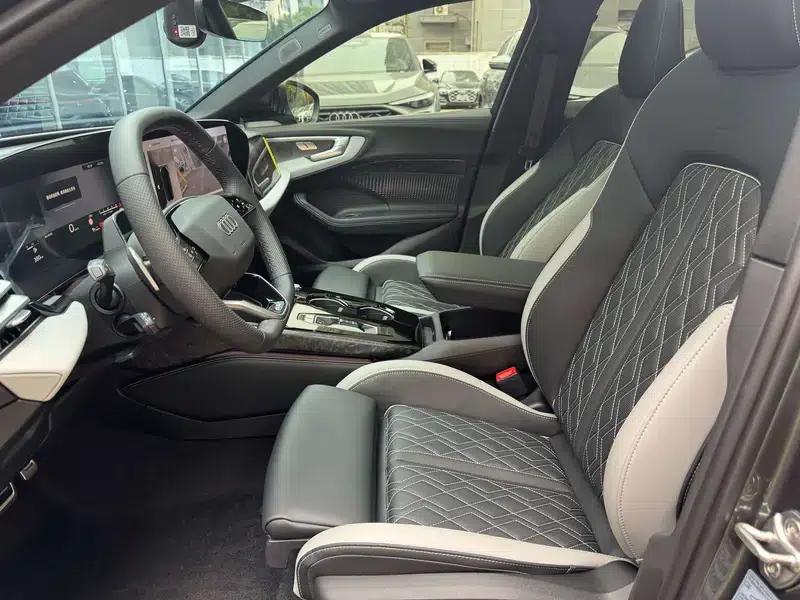 Audi A5L 2026 2.0T Sport quattro — миниатюра 22