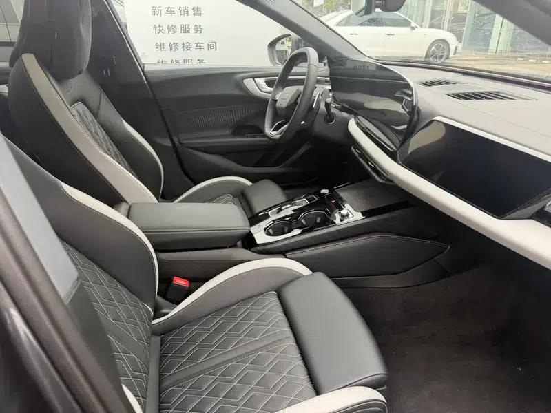 Audi A5L 2026 2.0T Sport Plus — миниатюра 13