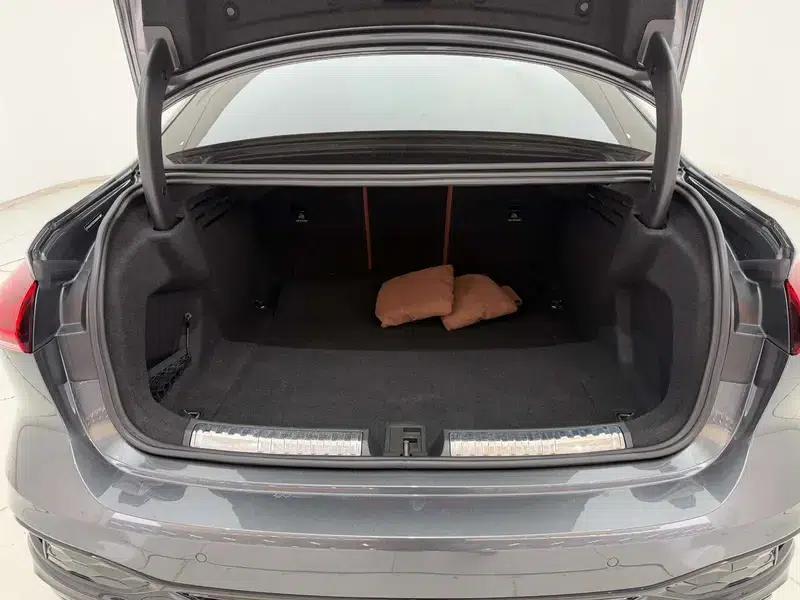 Audi A5L 2026 2.0T Sport Plus — миниатюра 22