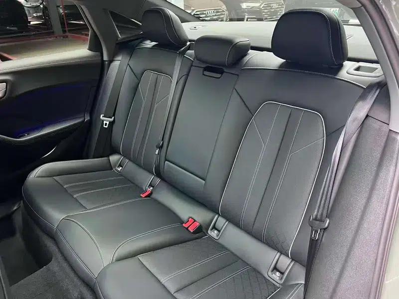 Audi A5L 2026 2.0T Sport Edition — миниатюра 23