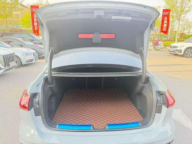 Audi A5L 2026 2.0T Sport Edition — миниатюра 10
