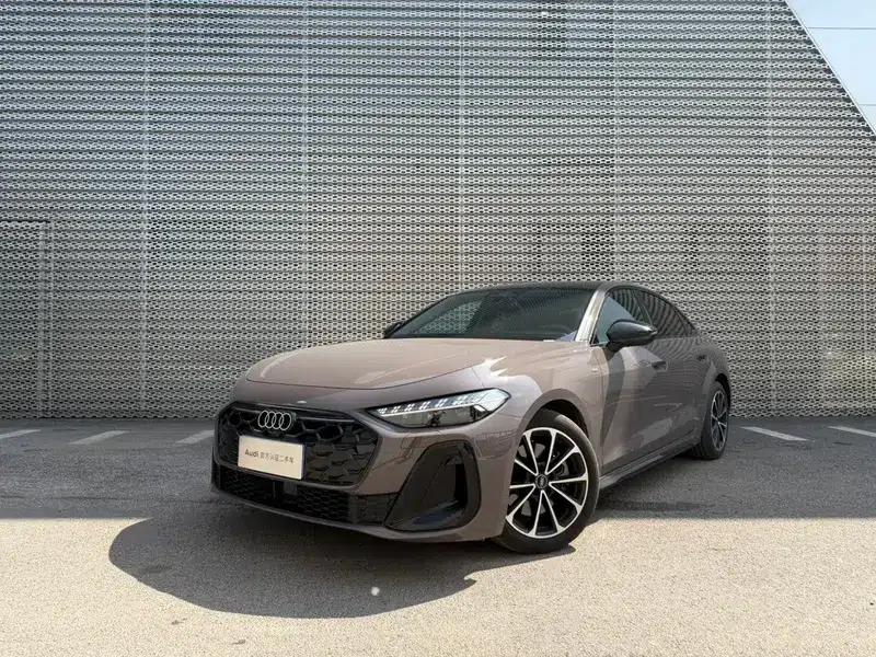 Audi A5L 2026 2.0T Sport Edition — миниатюра 1