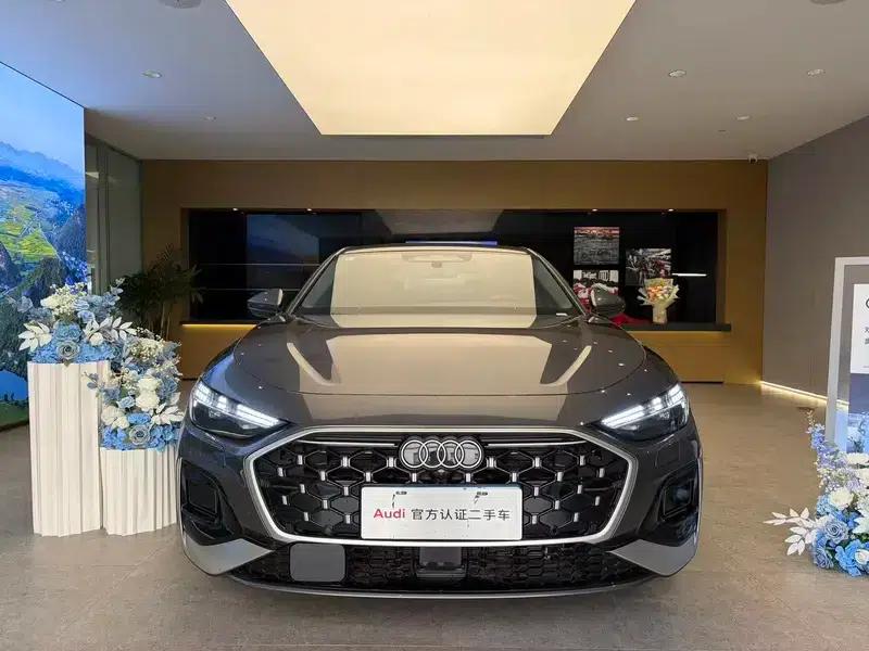 Audi A5L 2026 2.0T Qiankun Smart Driving Edition — миниатюра 2
