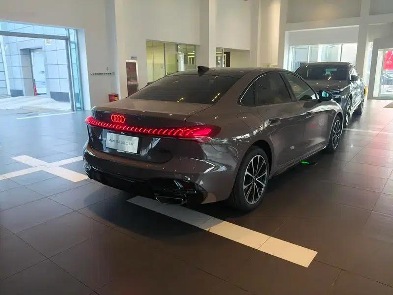 Audi A5L 2026 2.0T Sport Edition — миниатюра 7