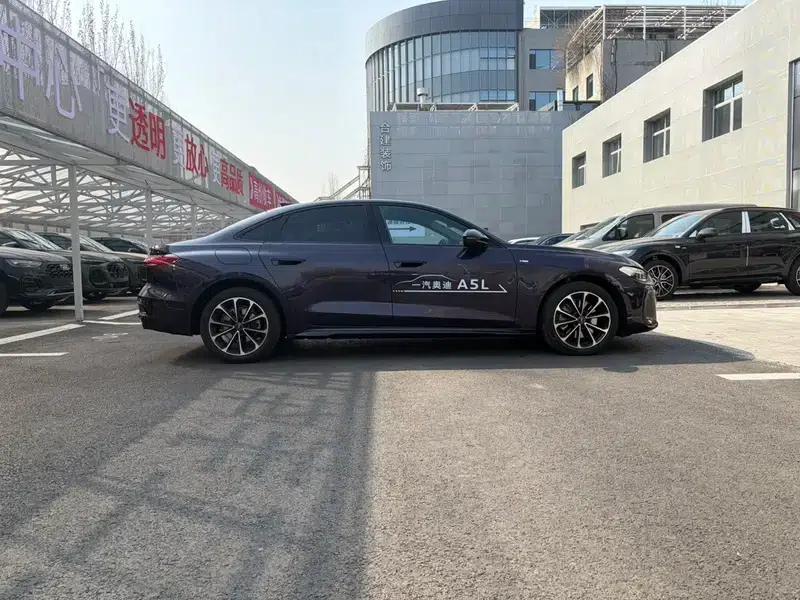 2026 Audi A5L High-Power Sport Edition — миниатюра 5